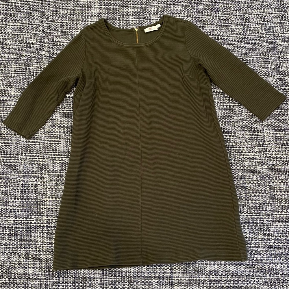 Vineyard Vines casual dress